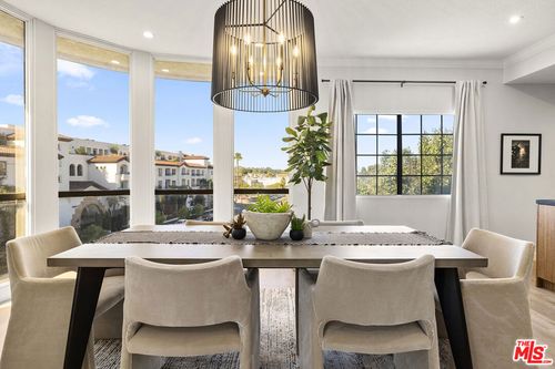 311-14115 Moorpark St, Sherman Oaks, CA, 91423-3306 | Card Image