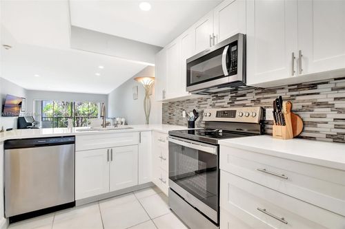 apt-210-3605 S Ocean Blvd, Palm Beach, FL, 33480-6303 | Card Image