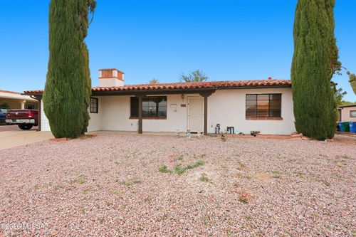 334 S Vista Del Rio, Green Valley, AZ, 85614-2414 | Card Image