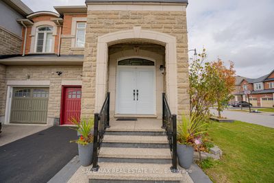 26 Interlude Dr, House attached with 4 bedrooms, 4 bathrooms and 2 parking in Brampton ON | Image 3