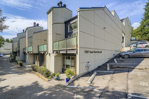 unit-613-7307 Sand Point Way Ne, Seattle, WA, 98115-6371 | Card Image