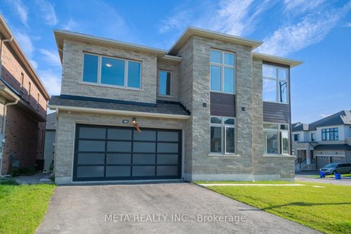 189 Thompson Dr, Holland Landing, ON, L9N1E2 | Card Image