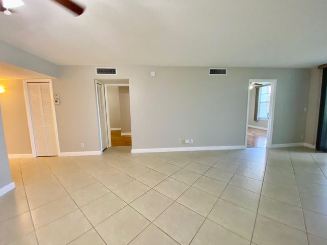 APT-104 - 3051 N Course Dr, Condo with 2 bedrooms, 2 bathrooms and null parking in Pompano Beach FL | Image 8