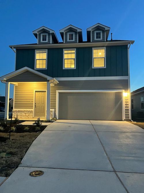 7501 Poppy Petal Loop, Del Valle, TX, 78617-2786 | Card Image