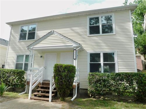 4804 Lake Dr, Virginia Beach, VA, 23455-1326 | Card Image