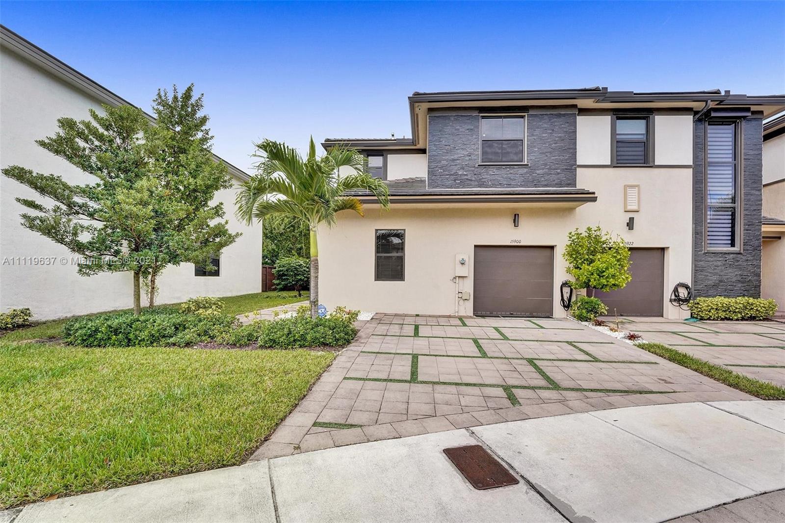 15900 Nw 91st Ct, Sold in Miami Lakes Zoocasa
