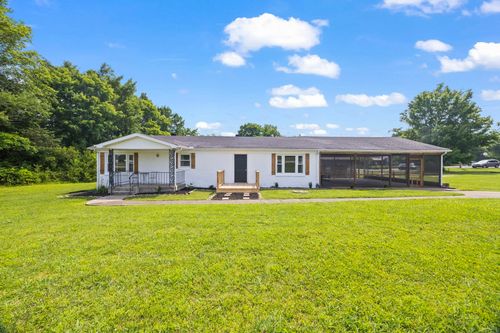 3205 Sylvia Rd, Dickson, TN, 37055-5551 | Card Image