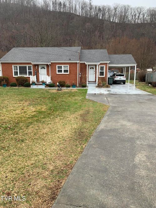 1102 Broad St, Elizabethton, TN, 37643-2406 | Card Image