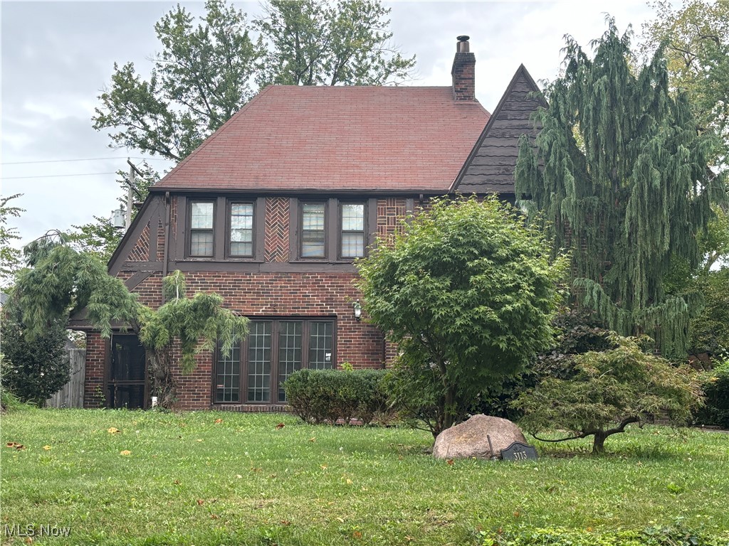 Ludlow Rd, Cleveland, OH 44120