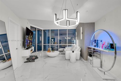 unit-4009-851 Ne 1st Ave, Miami, FL, 33132-1857 | Card Image