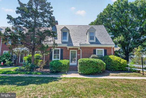 4103 36th St S, ARLINGTON, VA, 22206-1805 | Card Image