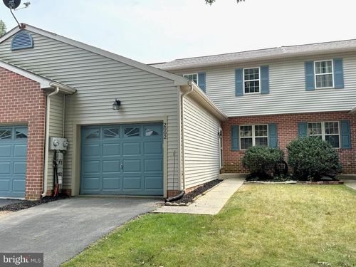 2002 Acorn Dr, LEBANON, PA, 17042-4600 | Card Image