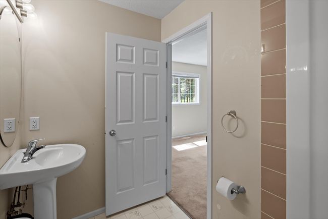 Primary Bathroom | Image 39