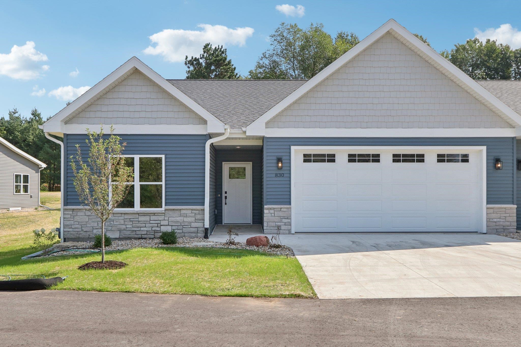 Golf Rd, Prairie Du Sac, WI 53578