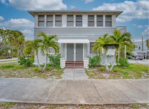 1741 1st St S, ST PETERSBURG, FL, 33701-5920 | Card Image