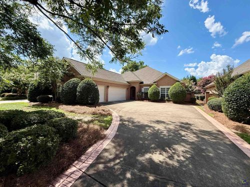 202 Fall Harvest, Centerville, GA, 31028-8591 | Card Image