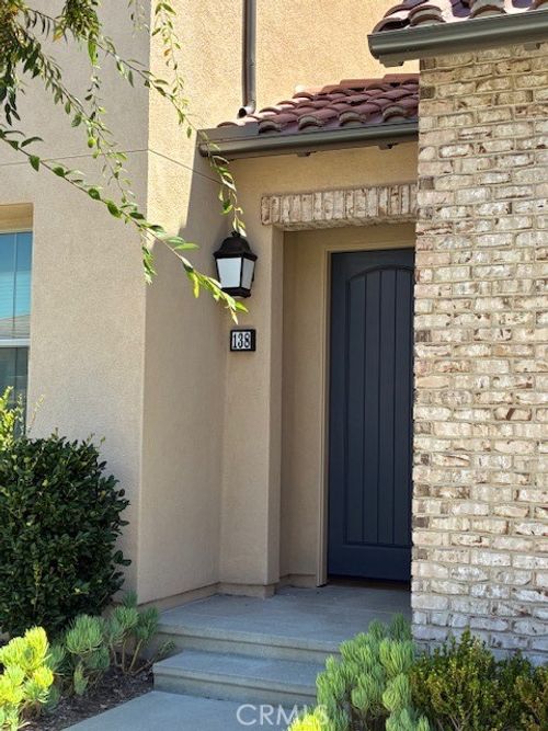 138 Sunnyside, Irvine, CA, 92618-3546 | Card Image