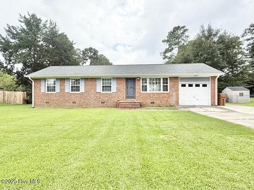 104 Wilda Dr, Jacksonville, NC, 28546-4818 | Card Image