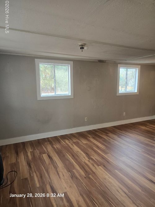 1120 Newsome St, Tarboro, NC, 27886-2308 | Card Image