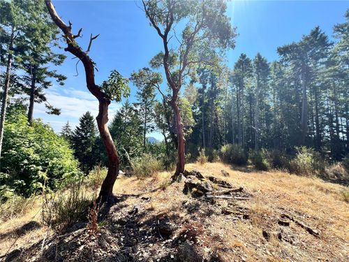 131 Rainforest Rd, Salt Spring, BC, V8K1S4 | Card Image