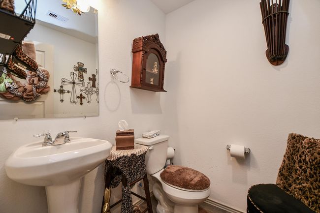 1237 Waterside Trce, House other with 4 bedrooms, 3 bathrooms and 2 parking in Sealy TX | Image 26