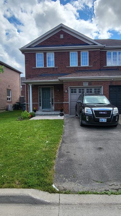 83 Bushmill Cir, House attached with 3 bedrooms, 3 bathrooms and 3 parking in Brampton ON | Image 1