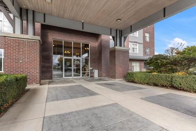 208 - 45645 Knight Rd, Condo with 2 bedrooms, 2 bathrooms and 1 parking in Chilliwack BC | Image 3