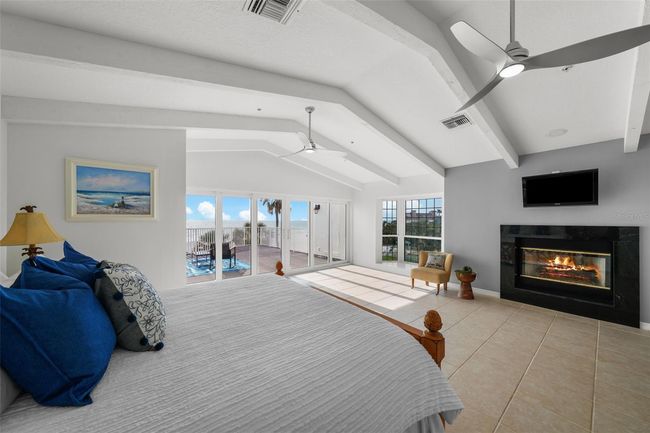 APT-225 - 17960 Gulf Blvd, Townhouse with 5 bedrooms, 4 bathrooms and null parking in REDINGTON SHORES FL | Image 26