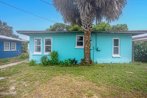 117 Christmas Tree Ln, Panama City Beach, FL, 32413-3617 | Card Image