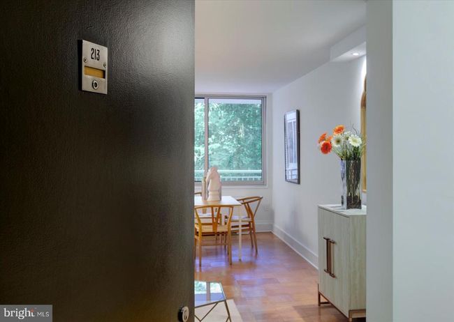APT-213 - 3001 Veazey Ter Nw, Condo with 1 bedrooms, 1 bathrooms and null parking in WASHINGTON DC | Image 4