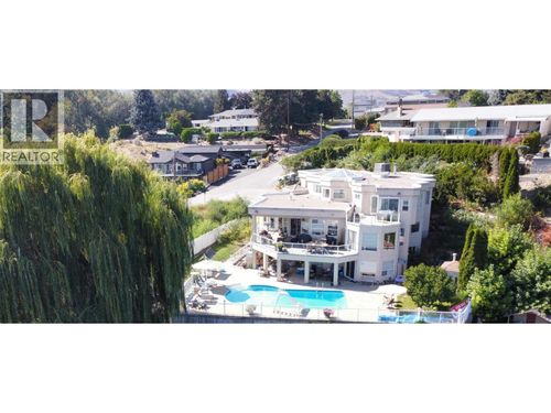 8330 22nd Ave, Osoyoos, BC, V0H1V1 | Card Image