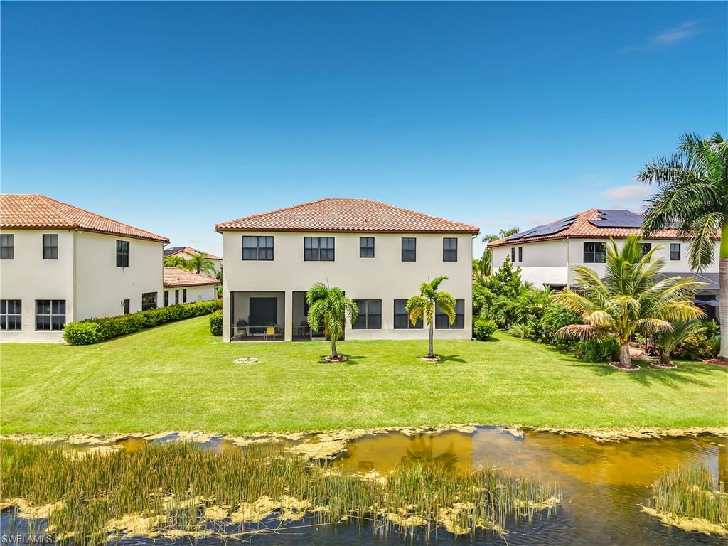 Residential in AVE MARIA