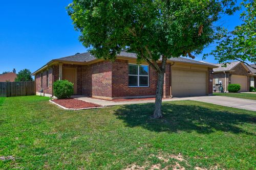 310 Wild Cat Dr, Bastrop, TX, 78602-4151 | Card Image