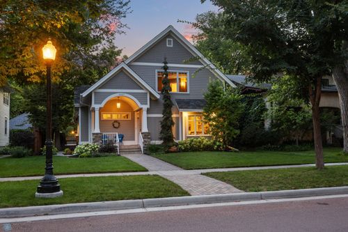 1007 8th St S, Fargo, ND, 58103-2725 | Card Image