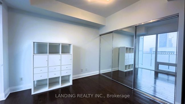 2608 - 65 St Mary St, Condo with 2 bedrooms, 1 bathrooms and null parking in Toronto ON | Image 16