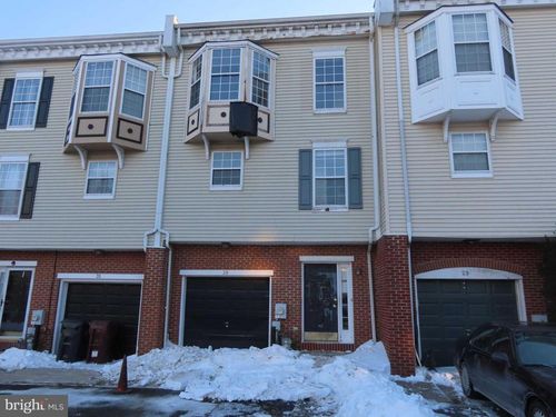 30 E Mccaulley Ct, Wilmington, DE, 19801-4041 | Card Image