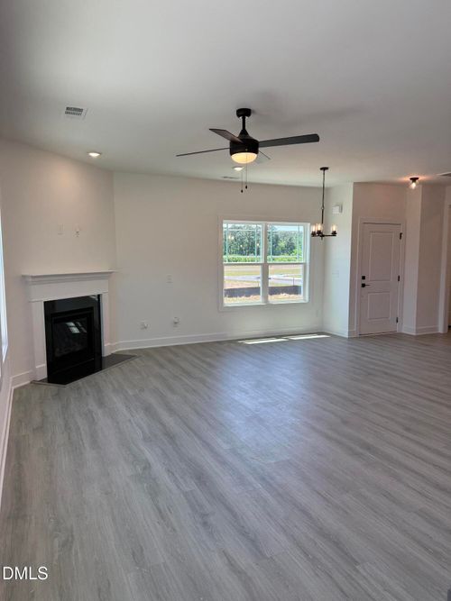 38 Joyner Park Dr, Rocky Mount, NC, 27803-1365 | Card Image