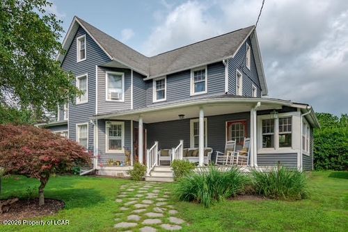 31 Parsonage St, Dallas, PA, 18612-1020 | Card Image