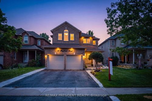 14 Baybrook Rd, Brampton, ON, L7A1M1 | Card Image