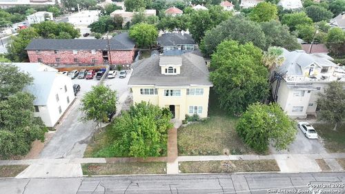 325 W Magnolia Ave, San Antonio, TX, 78212-3273 | Card Image