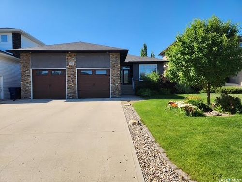 262 Blue Sage Drive, Moose Jaw, SK, S6J1N5 | Card Image