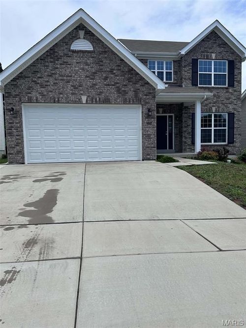 4283 Lions Chase Dr, Saint Louis, MO, 63125-2496 | Card Image