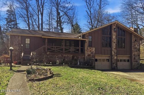 403 Delaware Ave, Oak Ridge, TN, 37830-4034 | Card Image