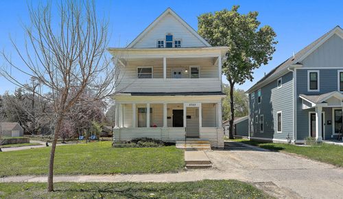 2703 Humboldt Avenue N, Minneapolis, MN, 55411 | Card Image