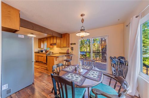 7723 Forest Dr, Fish Camp, CA, 93623 | Card Image