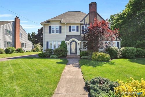 118 Porter St, Manchester, CT, 06040-5438 | Card Image