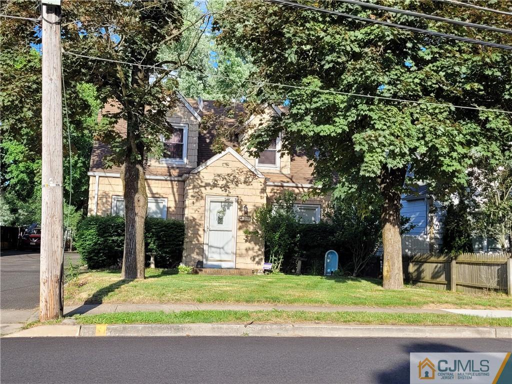 Lake Ave, Helmetta, NJ 08828