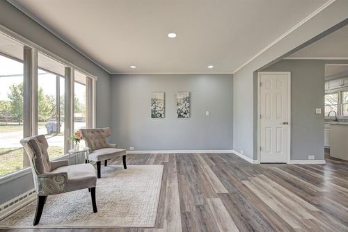 2906 W Broadway Ave, Enid, OK, 73703-5162 | Card Image