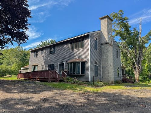 198 Union Rd, Wales, MA, 01081-9793 | Card Image