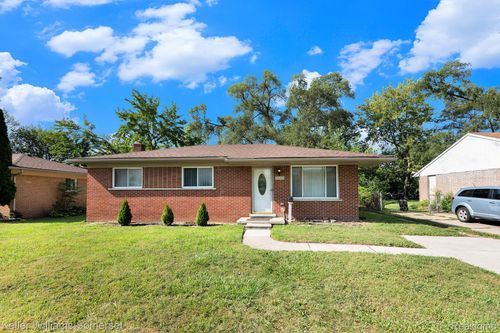 26132 Kitch St, Inkster, MI, 48141-2615 | Card Image